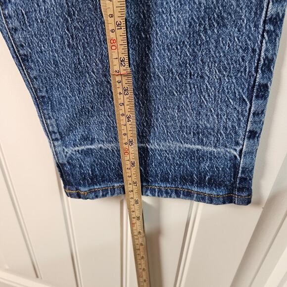 Universal Thread Vintage Straight Jeans Womens Size 8R Medium Wash Denim Retro - Picture 8 of 11